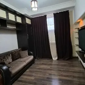 11MKR BOLGARKA 3 KOM 76 M2