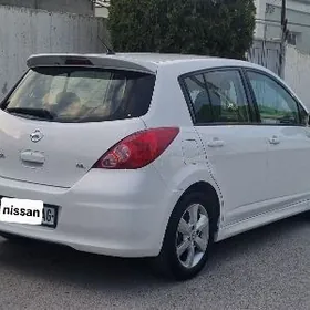 Nissan Versa 2010