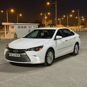Toyota Camry 2016