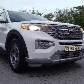 Ford Explorer 2021