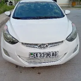 Hyundai Elantra 2011