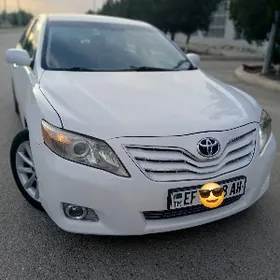 Toyota Camry 2011