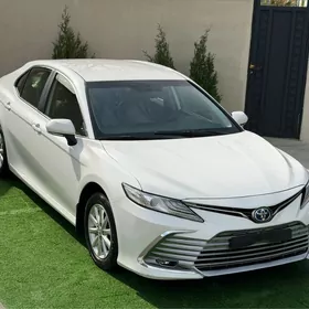 Toyota Camry 2026