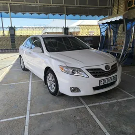 Toyota Camry 2010