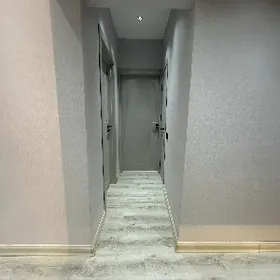 Eyesinden 11 mikrayon 3 komnat