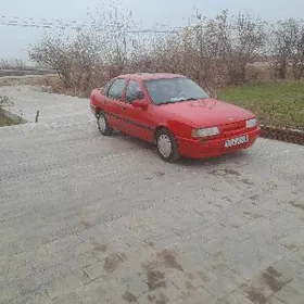 Opel Vectra 1990