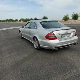 Mercedes-Benz E320 2003