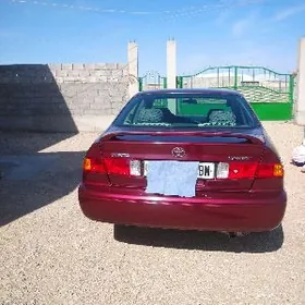 Toyota Camry 1999