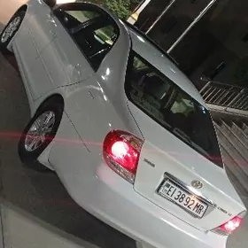 Toyota Camry 2004