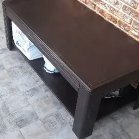 Стол журнальный