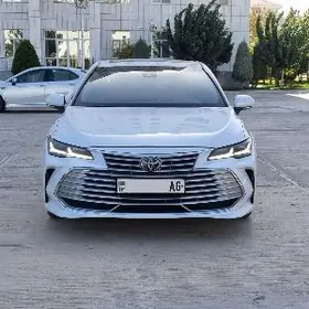 Toyota Avalon 2019