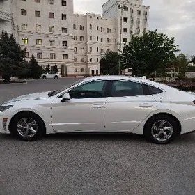 Hyundai Sonata 2020