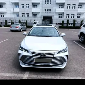 Toyota Avalon 2019