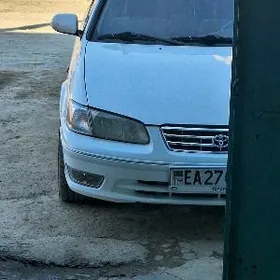 Toyota Camry 1999