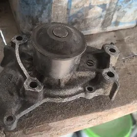 помпа 3,3 мотор тойота