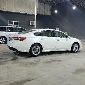 Toyota Avalon 2013