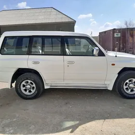 Mitsubishi Pajero 1998