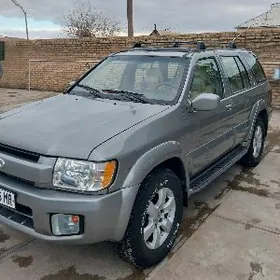Infiniti QX4 2001