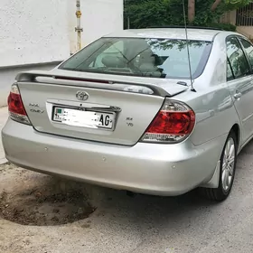 Toyota Camry 2005