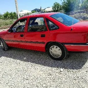 Opel Vectra 1990