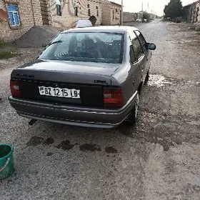Opel Vectra 1991