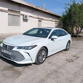 Toyota Avalon 2020