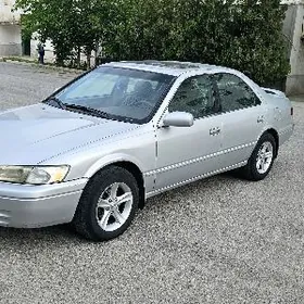 Toyota Camry 1997