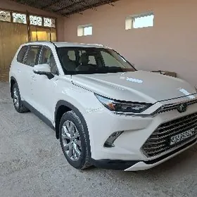 Toyota Grand Highlander 2024