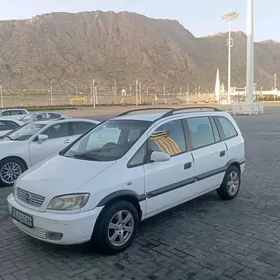 Opel Zafira 2001