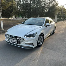 Hyundai Sonata 2022