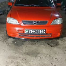 Opel Astra 2003