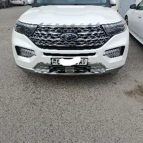 Ford Explorer 2023