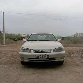 Toyota Camry 2001