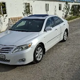 Toyota Camry 2010