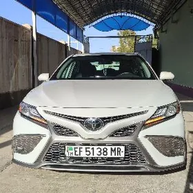 Toyota Camry 2022