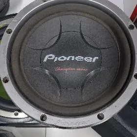 Pioneer 900W