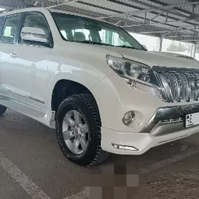 Toyota Land Cruiser Prado 2014