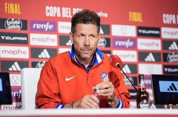 «Atletikonyň» baş tälimçisi Simeone Madridde 180 sany kaşaň öý we 7 sany willa satyn aldy