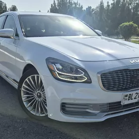 Kia K900 2020