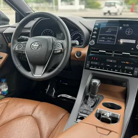 Toyota Avalon 2020