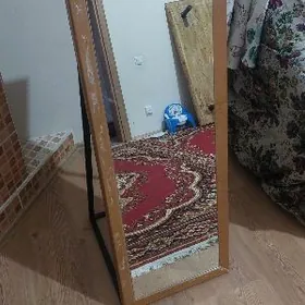 aýna зеркало