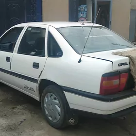 Opel Vectra 1989