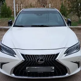 Lexus ES 350 2022