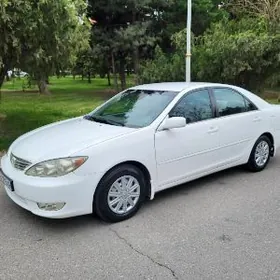 Toyota Camry 2005
