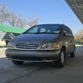 Toyota Sienna 2002