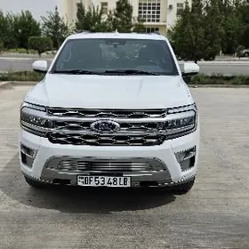 Ford Expedition 2023