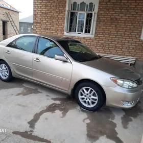 Toyota Camry 2005