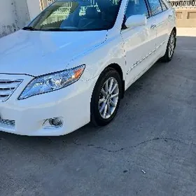 Toyota Camry 2011