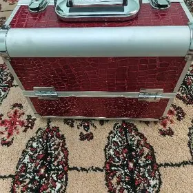 cemodan kasmetika salynyan