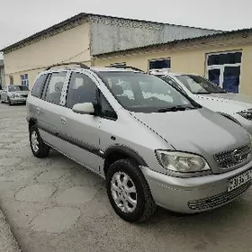 Opel Zafira 2002